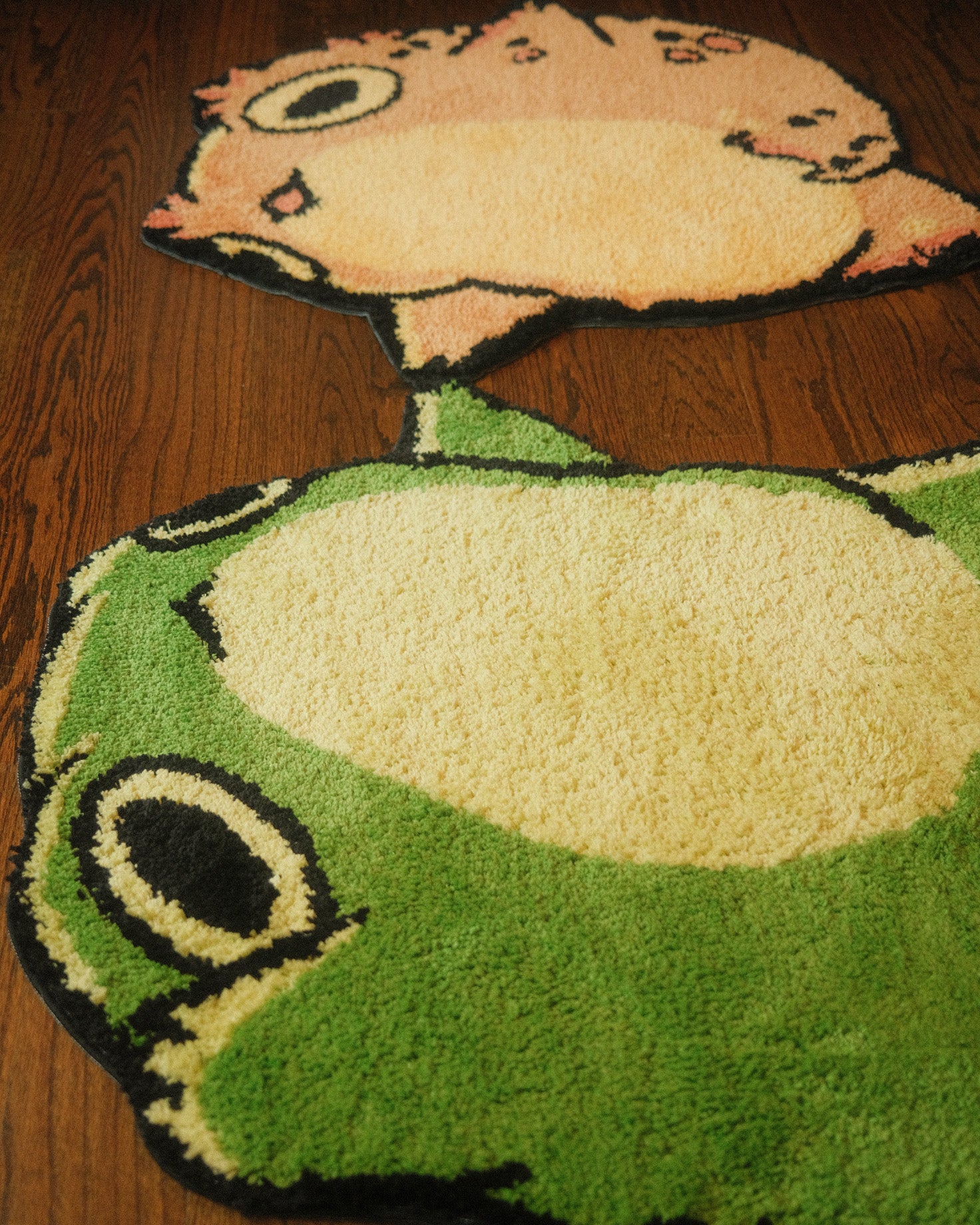 frog and toad shaped rugs