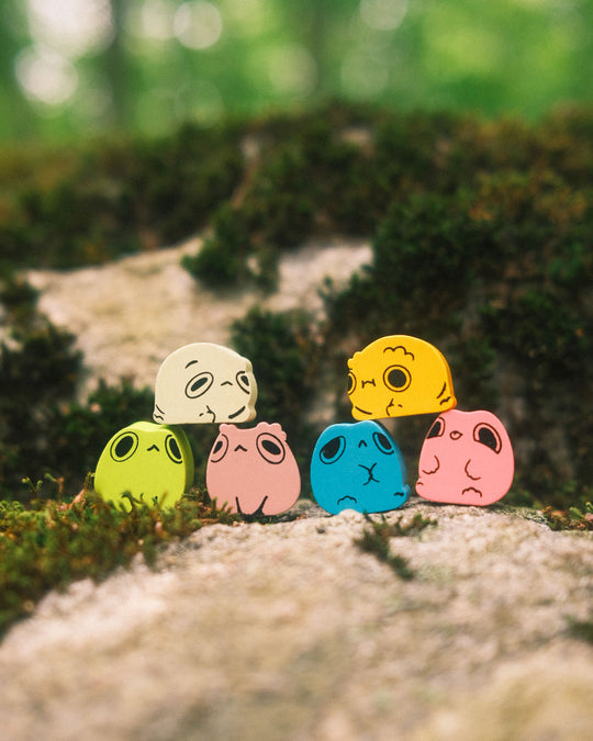 frog meeples used in top frog